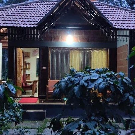 Rai Cottage @ Coorg ,Suntikoppa Exteriör bild