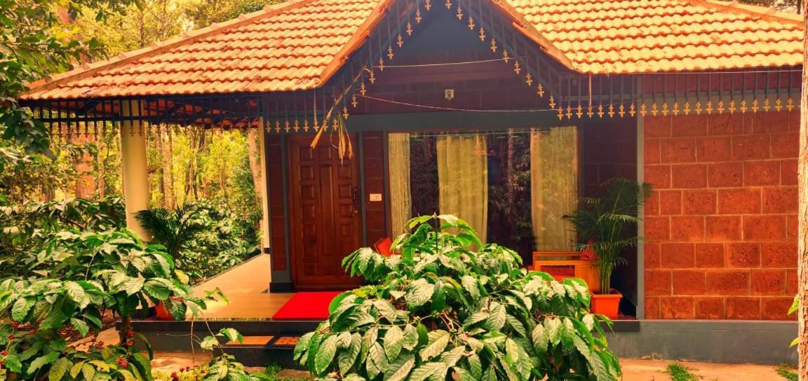Rai Cottage @ Coorg ,Suntikoppa Exteriör bild